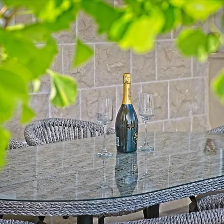 Luxury Apartment 