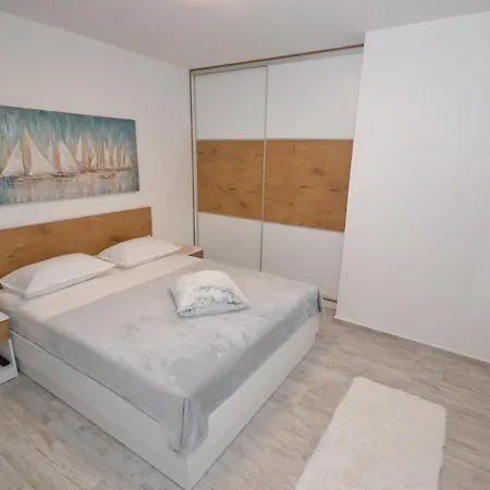 Luxury Apartment 