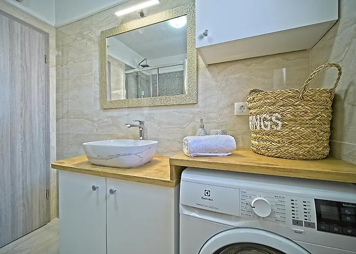 Apartment Luxury Apartment 