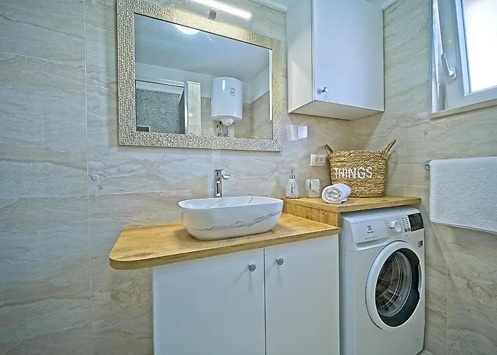 Apartment Luxury Apartment 
