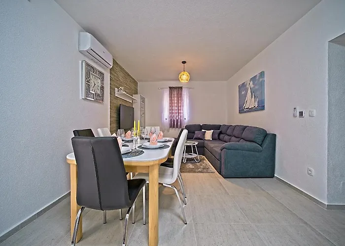 Luxury Apartment 
